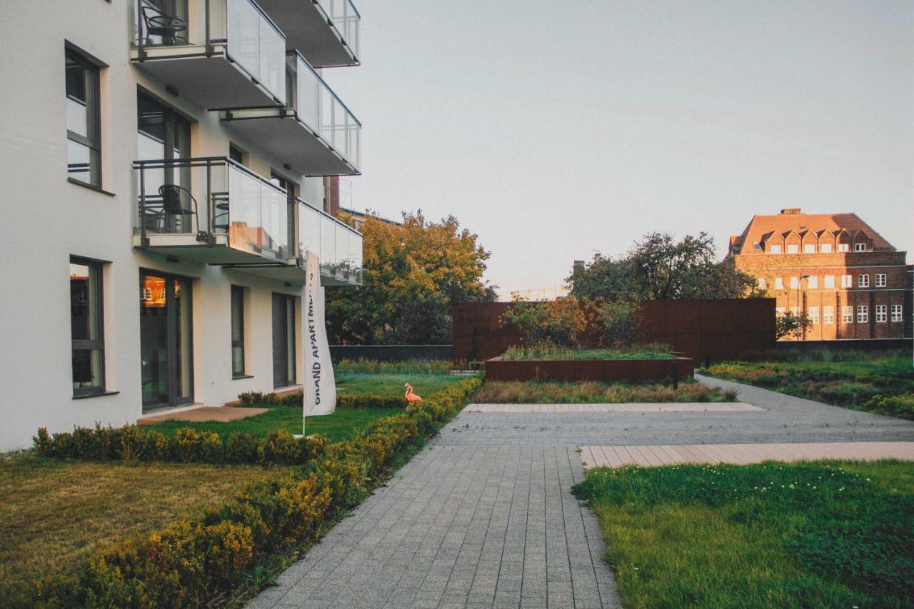 Pobookowane Stocznia Apartments Danzig Exterior foto
