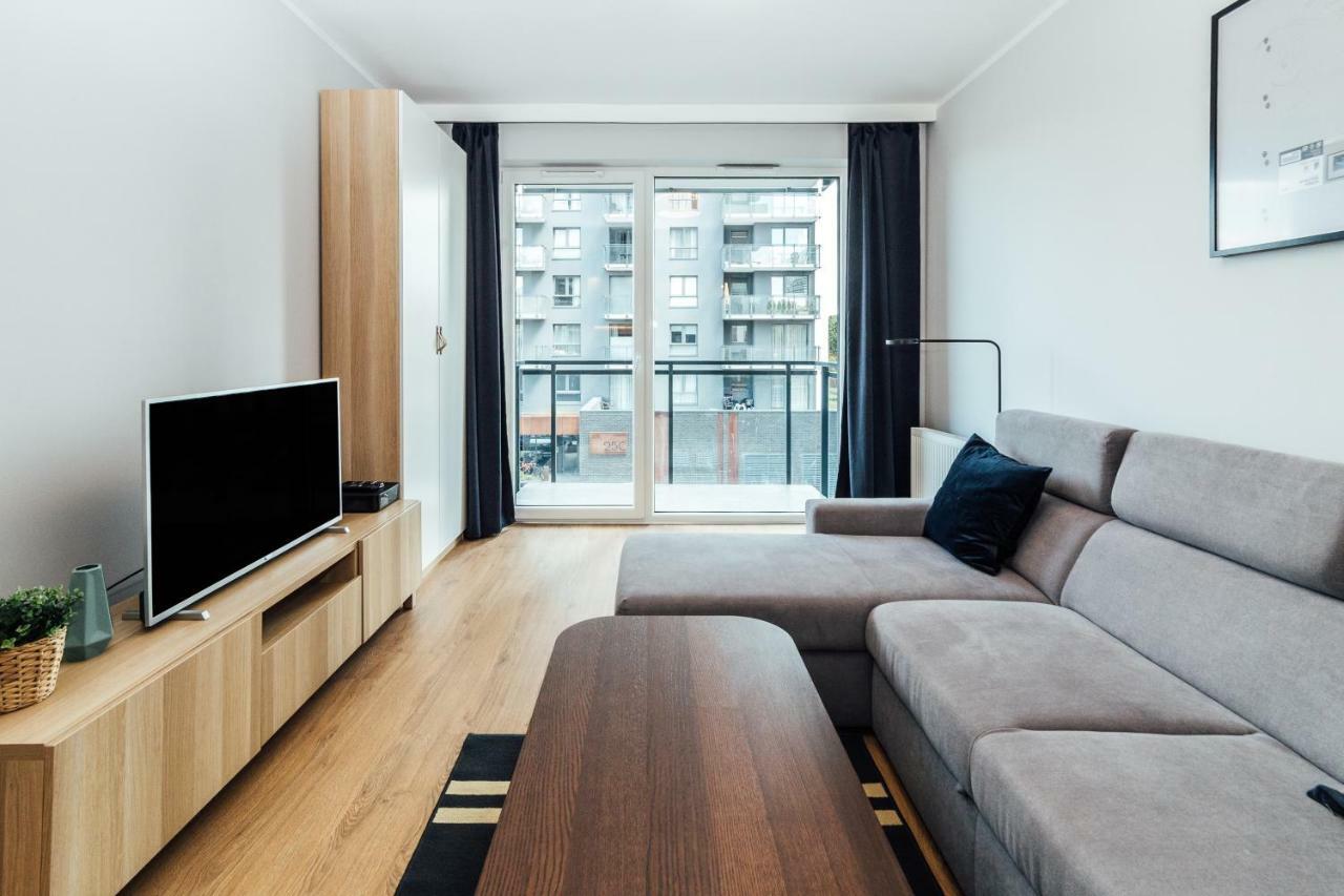 Pobookowane Stocznia Apartments Danzig Exterior foto